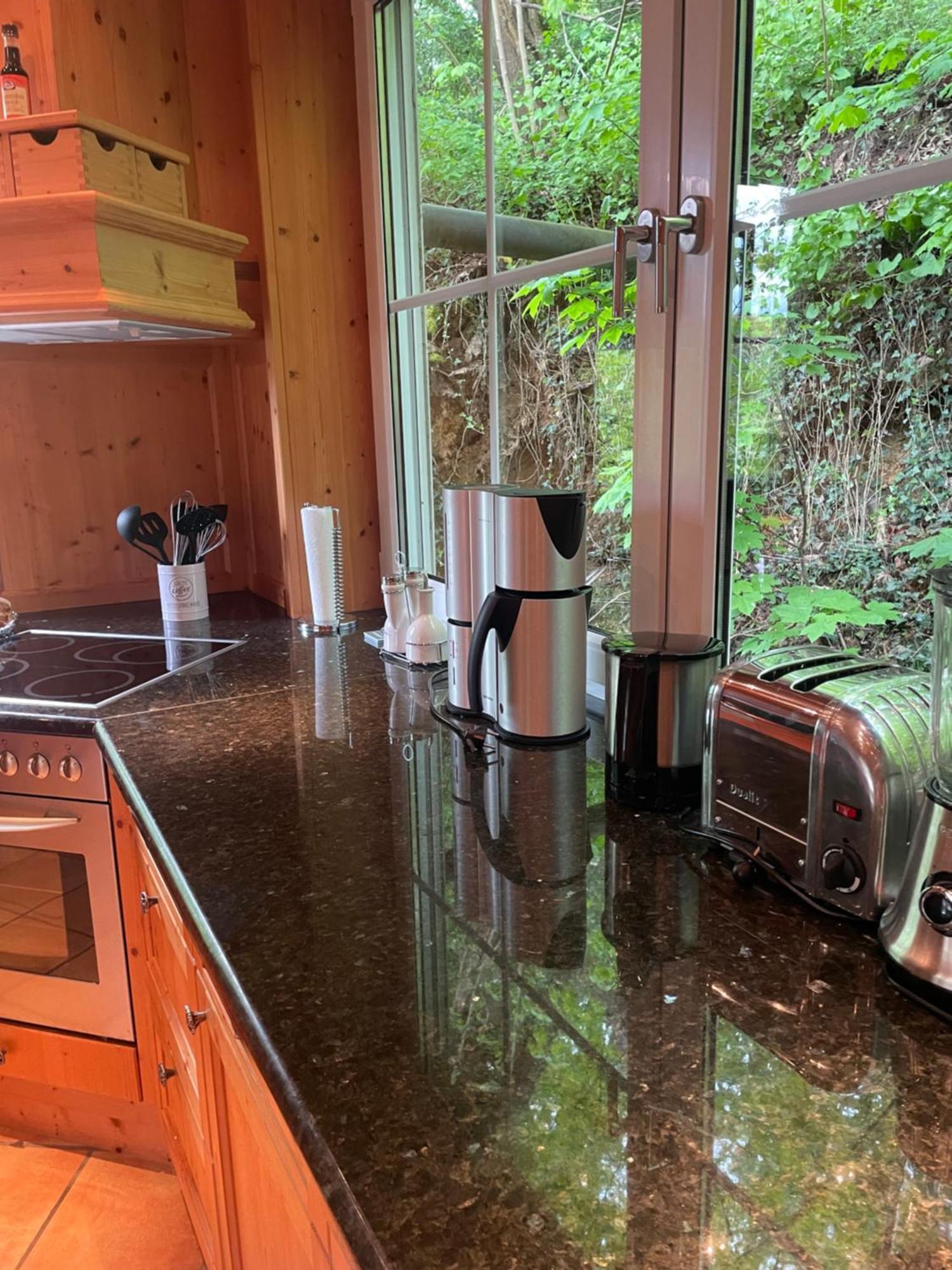 Ferienwohnung Riverside Resort Idyllisch Direkt An Der Lahn ディーツ エクステリア 写真